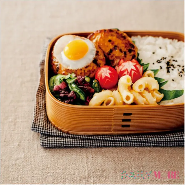 褒められ度300%UP! カンタン美味しい「憧れの曲げわっぱ弁当」レシピ【大葉ときくらげの鶏つくね弁当編】_2