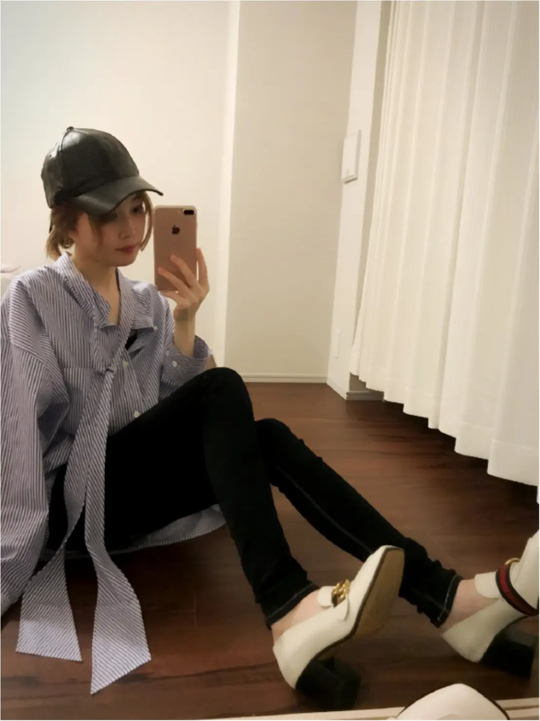 BALENCIAGA新作 どんなシーンでも使える【ストライプ ワイシャツ】_4