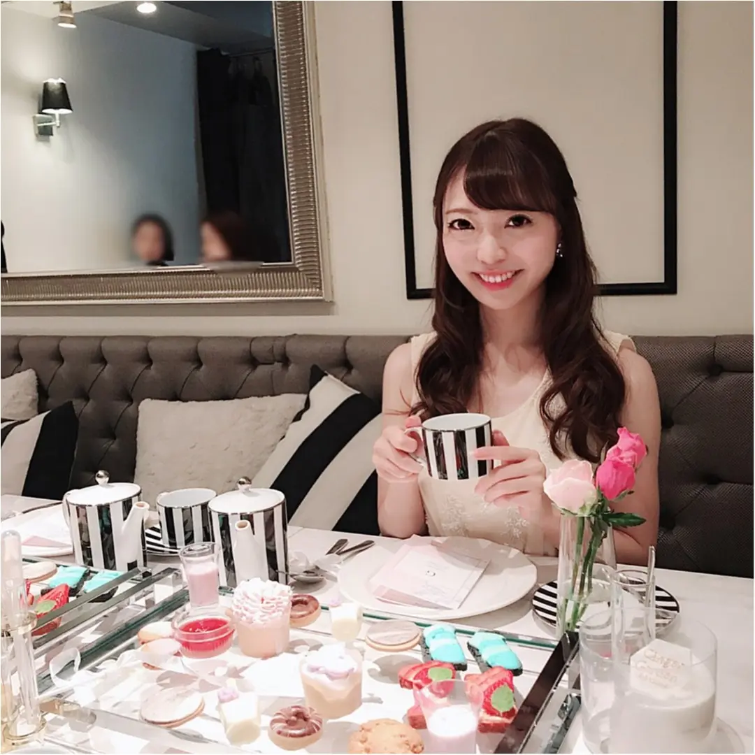 《モアハピ部10期女子会♡》大理石と花に囲まれたAfternoontea、、♫なんとSNS映えのアレがあるんです!_10