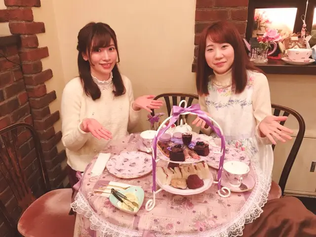 「カフェ アコリット」ですみれ一色の【すみれのアフタヌーンティー】が楽しめるのは今だけ!_3