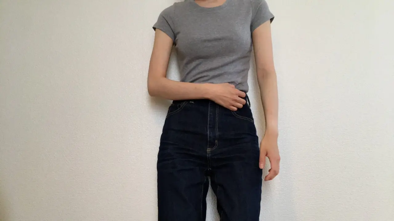 絶対欲しい♡《クルーネックT》UNIQLOとUniqlo Uでどう違う?_3
