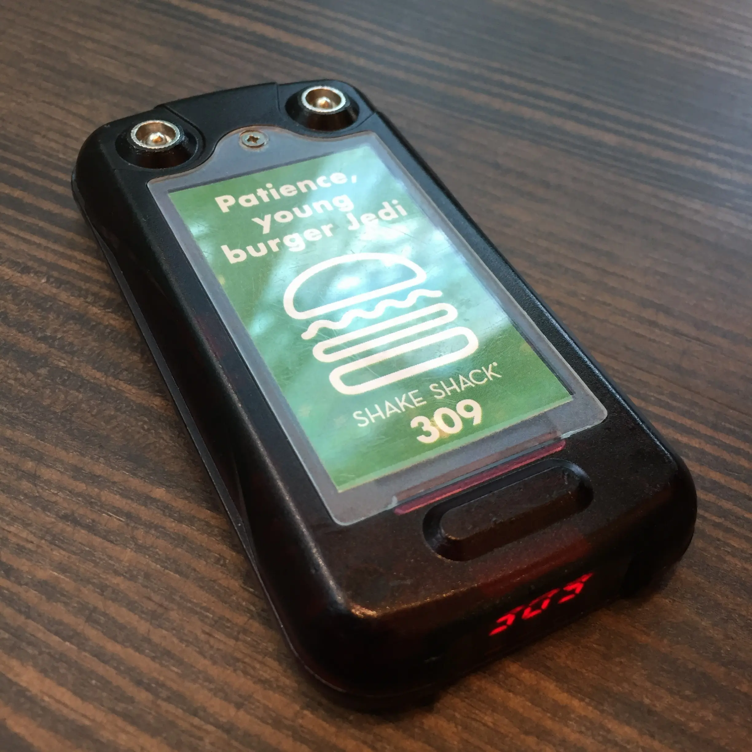 並ばずに食べるならこの店舗!?人気ハンバーガー店【SHAKE SHACK】でNY気分を満喫☆★_4