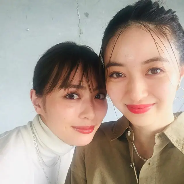 内田理央&逢沢りなオフショット