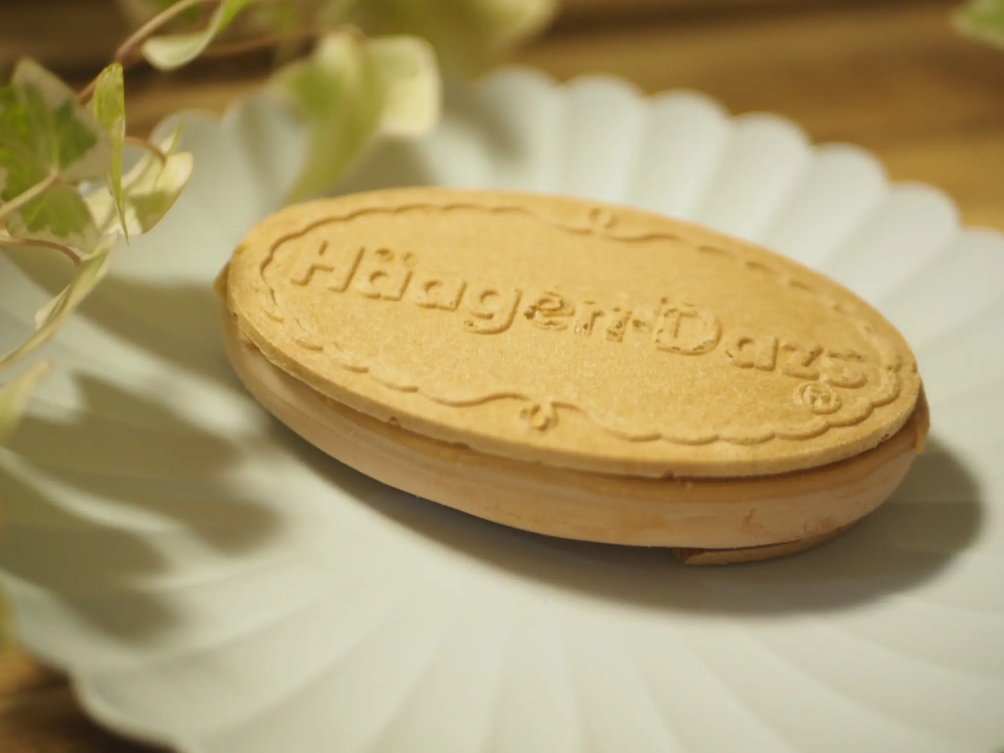 【ハーゲンダッツ】濃厚な味わいのバターサンド♡クリスピーサンド『アーモンドバターサンド』が登場♩_2