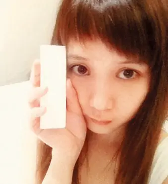 田中里奈ちゃんの透明美肌を作る、美白美容液をチェック!_1