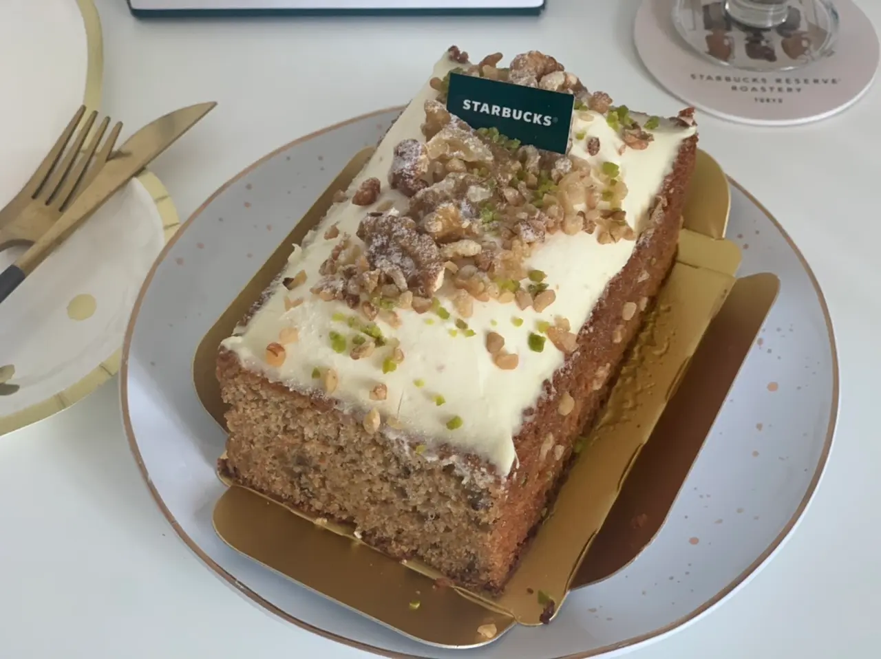 【スタバ】数量限定!オンラインショップ初のケーキは“コーヒーの豆かす”を活用したキャロットケーキ_3