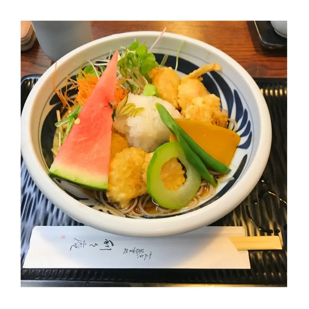 《暑い夏は冷たいお蕎麦で乗り切る!横浜で70年続く老舗のお蕎麦屋さん"利休庵"を紹介!》あの有名芸能人の○○さんのご親戚が経営!!_1