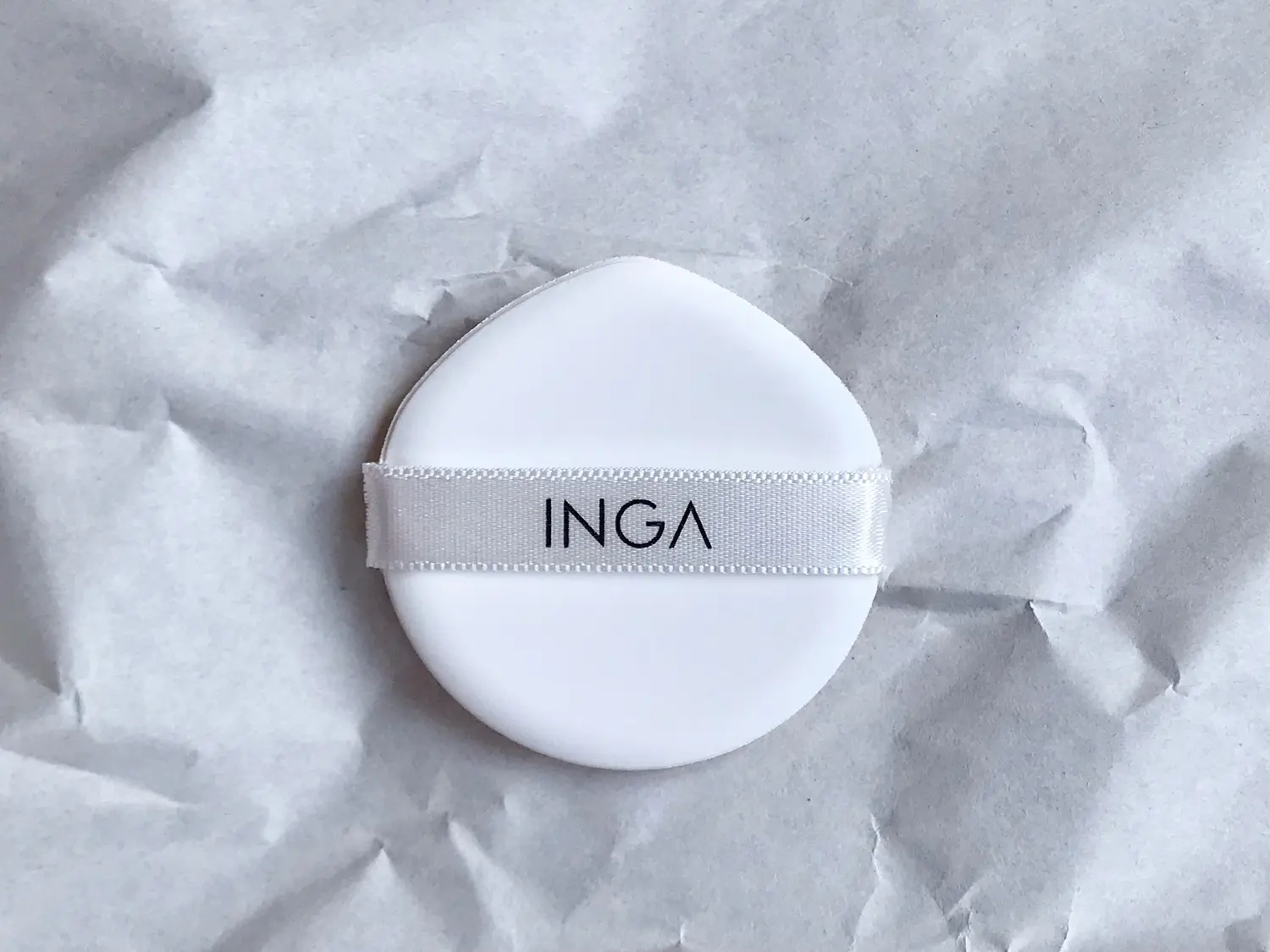 【ソウル発信!韓国コスメ잇템 #49】薄くて軽い! 自然なツヤ肌がかなう『INGA』のタトゥークッションファンデ_3