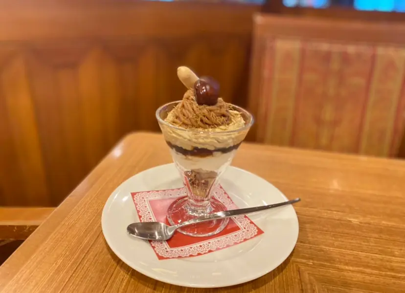 【ロイヤルホスト】秋の極上スイーツ!渋皮栗とほうじ茶を使った絶品スイーツが明日からスタート!_4