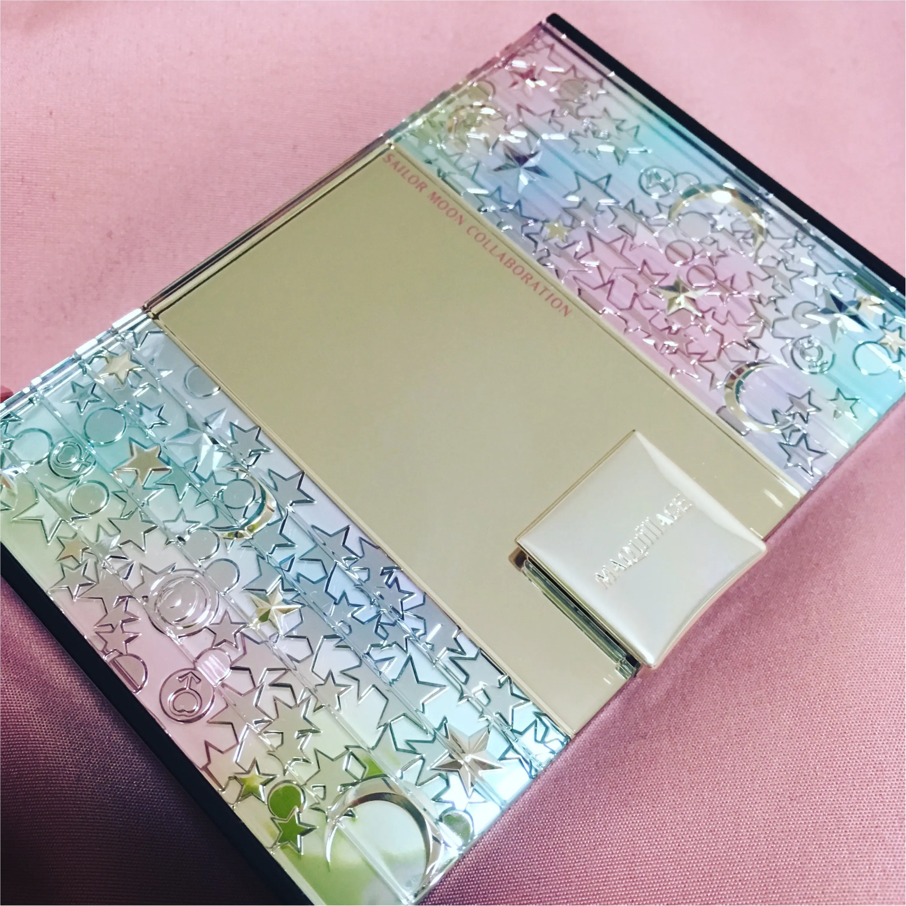 《今だけ限定コラボ》売り切れ必至!セーラームーン×MAQuillAGEの限定セット♡_2