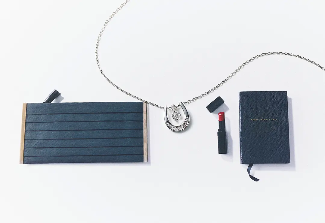 予定のある日も、画面越しでも、さりげなく映える 優しく品よく。『JEWELRY TSUTSUMI』のウインタージュエリー_7