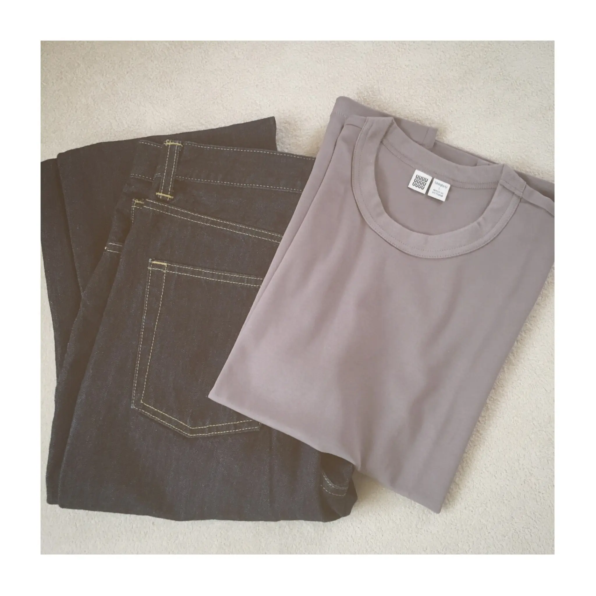《まだまだ使える!》【Uniqlo U】の大人気¥1,000Tシャツ、いま買い足すなら秋カラーがおすすめ❤️_2