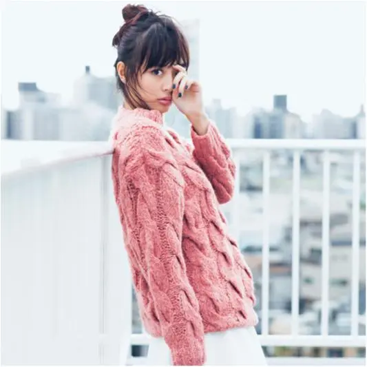 【スペシャル動画】逢沢りな×内田理央、可愛い服が着たい宣言! オフショットムービーも公開♪_2