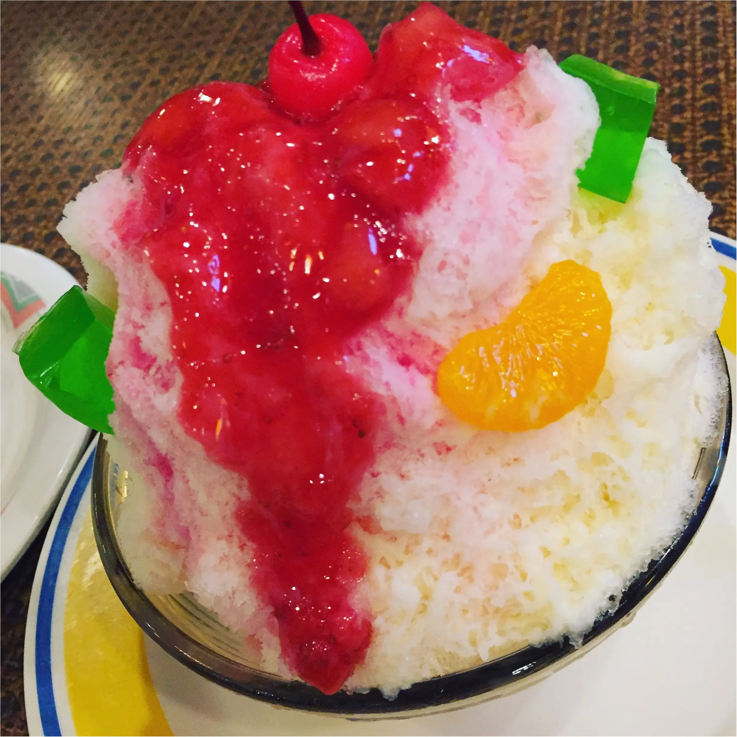 【氷白熊】鹿児島に行ったらコレ食べなきゃ!!オススメのお店は白熊の本家『天文館〇〇〇〇』≪samenyan≫_6