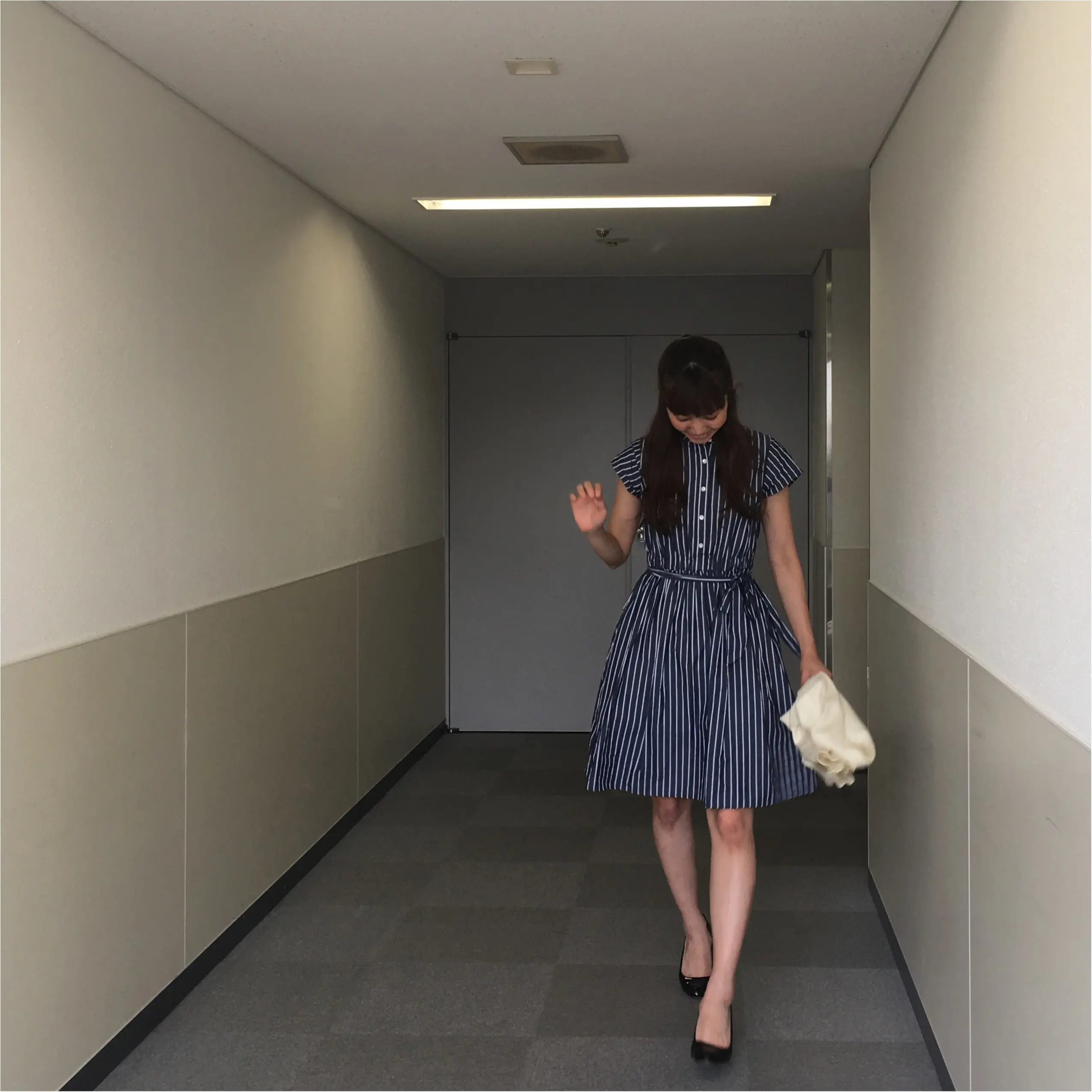 今から真夏まで着れちゃう!Flower Days のストライプのワンピースがかわいい!!ワンピースの着回しコーデ♪_6