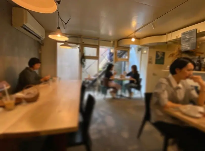 カタネベーカリーの店内