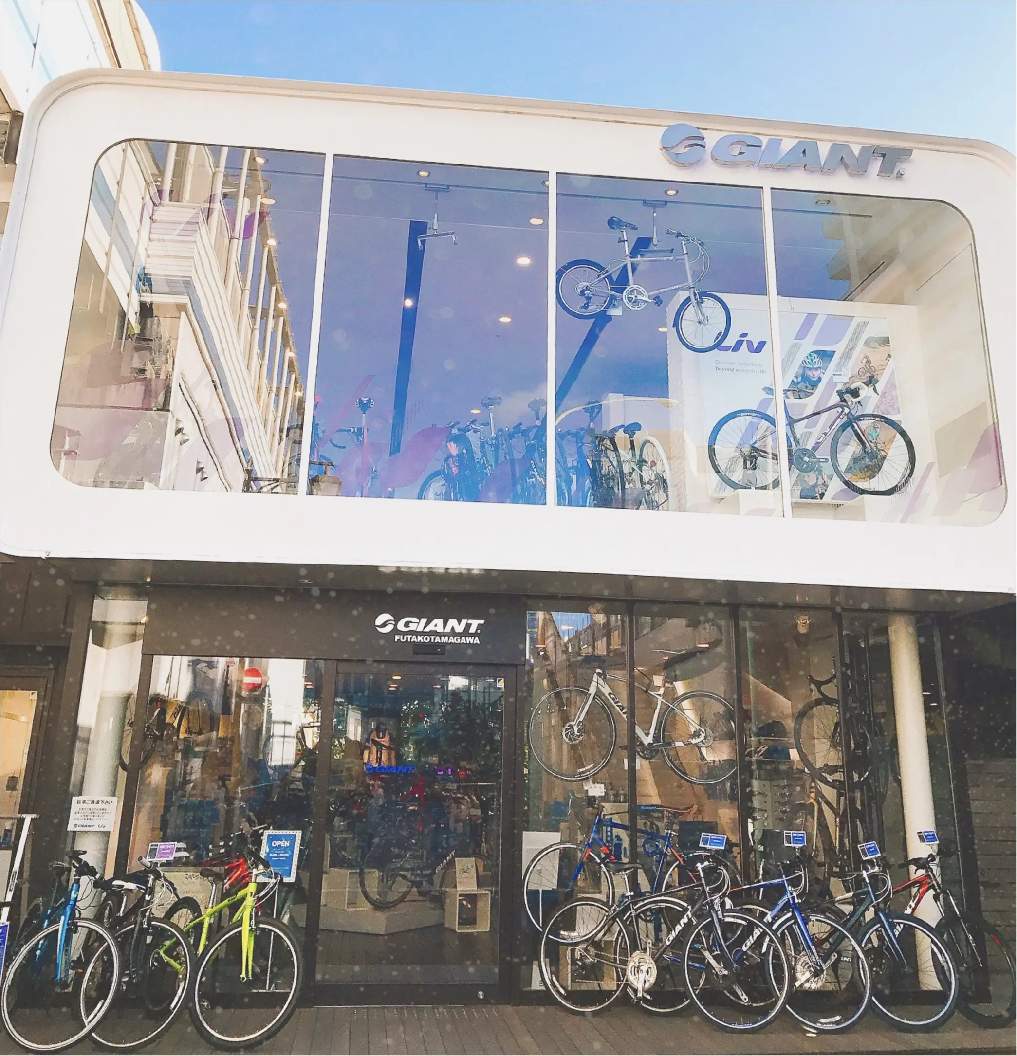 すべてが女性のためだけに♡世界初!女性専用バイクブランド“Liv”のショップに「ツール・ド・東北」チーム三人娘で潜入@二子玉川☻【#モアチャレ さえ】_2