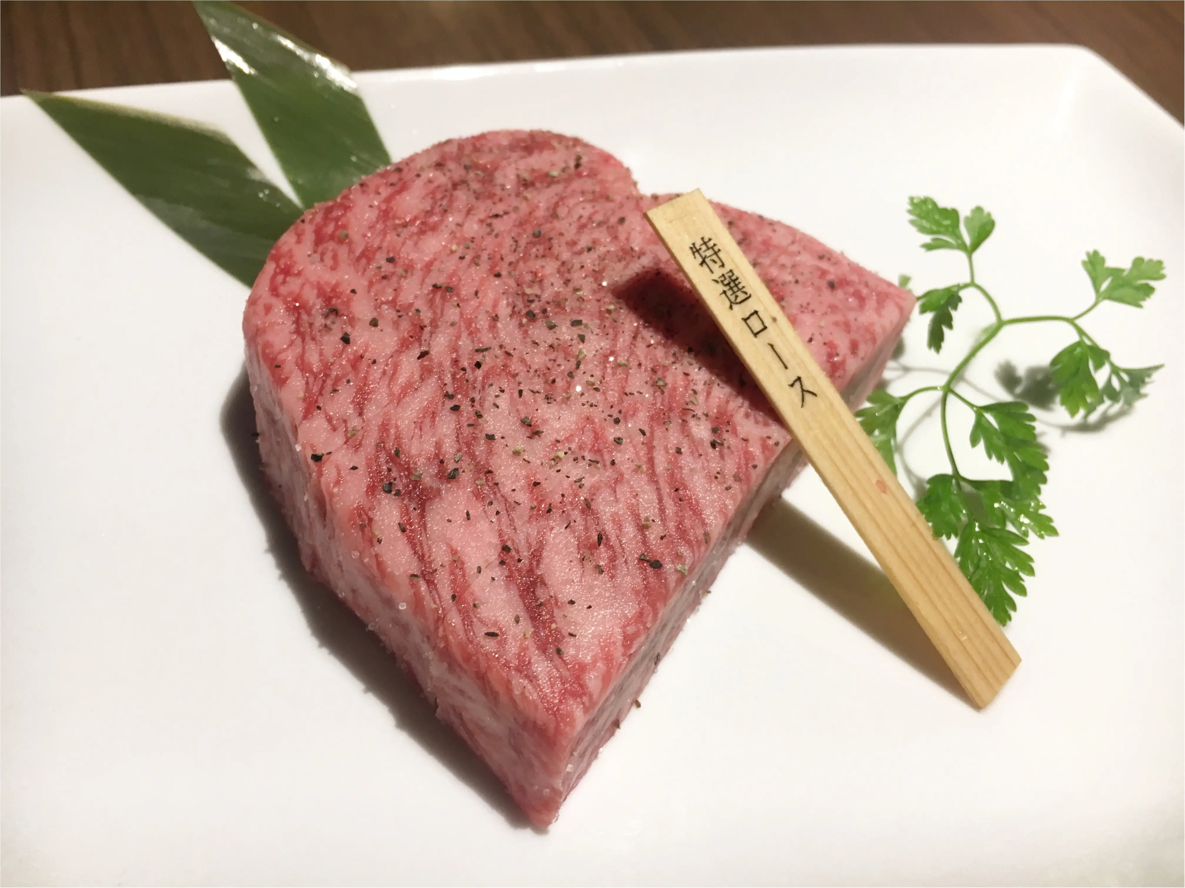 西麻布のA5ランク焼肉「にく蔵」★_2