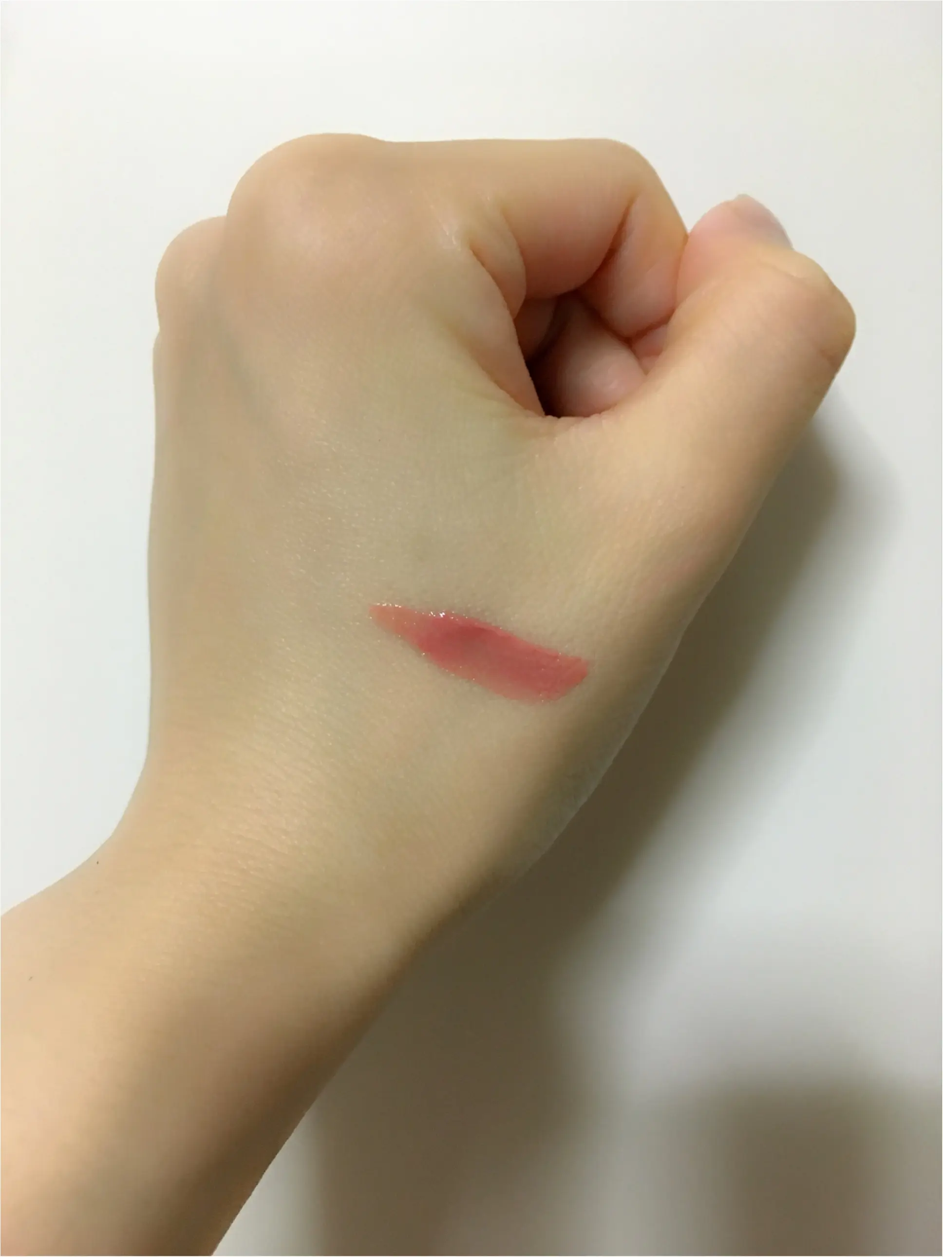 付けてる方が荒れにくい♡【AUBE】美容液ルージュのヒミツ_3