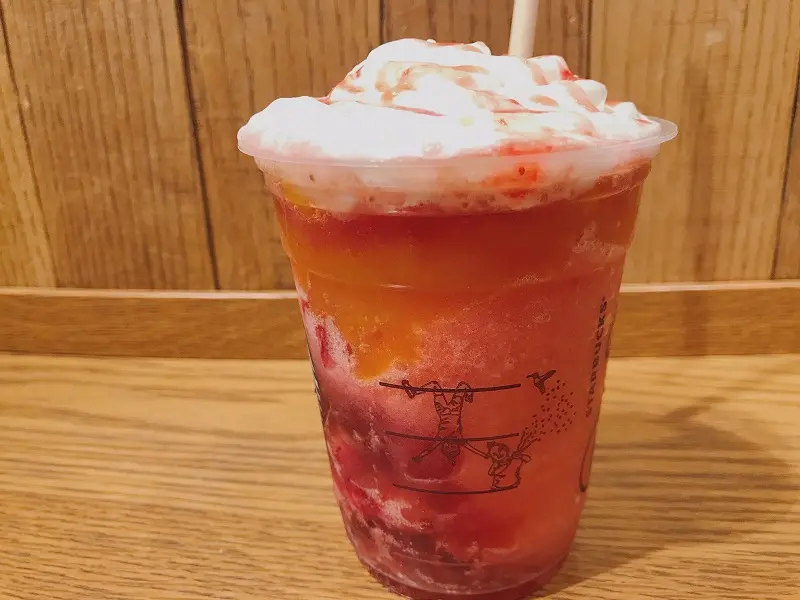 【スタバ新作 レポ】イチゴフラペチーノのおすすめカスタマイズをお届け♡ レジ横アイテムのイチオシも!!_3