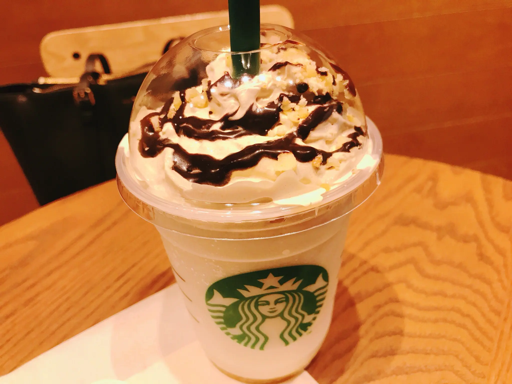 【スタバ新作】「バナナンアーモンドミルク フラペチーノ」が期間限定登場♡ 発売日レポ♪_7