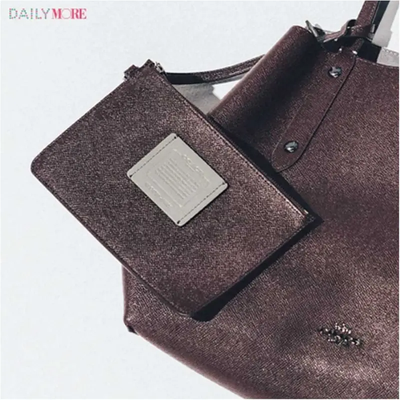 川口春奈さんstarring コーチ ロンシャン フルラ ケイト スペード ニューヨーク ビジュアルも機能性も抜群の毎日バッグを指名買い ファッション コーディネート 代 Daily More