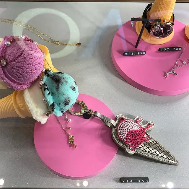キラキラ感とモチーフの多彩さは必見♡ 『スワロフスキー』のポップアップを表参道ヒルズで開催中!_2