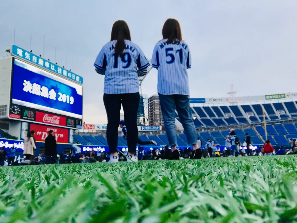 【横浜スタジアム】えっ!試合後にグラウンドに降りられる!?ファン必見《決起集会》へ♡_5