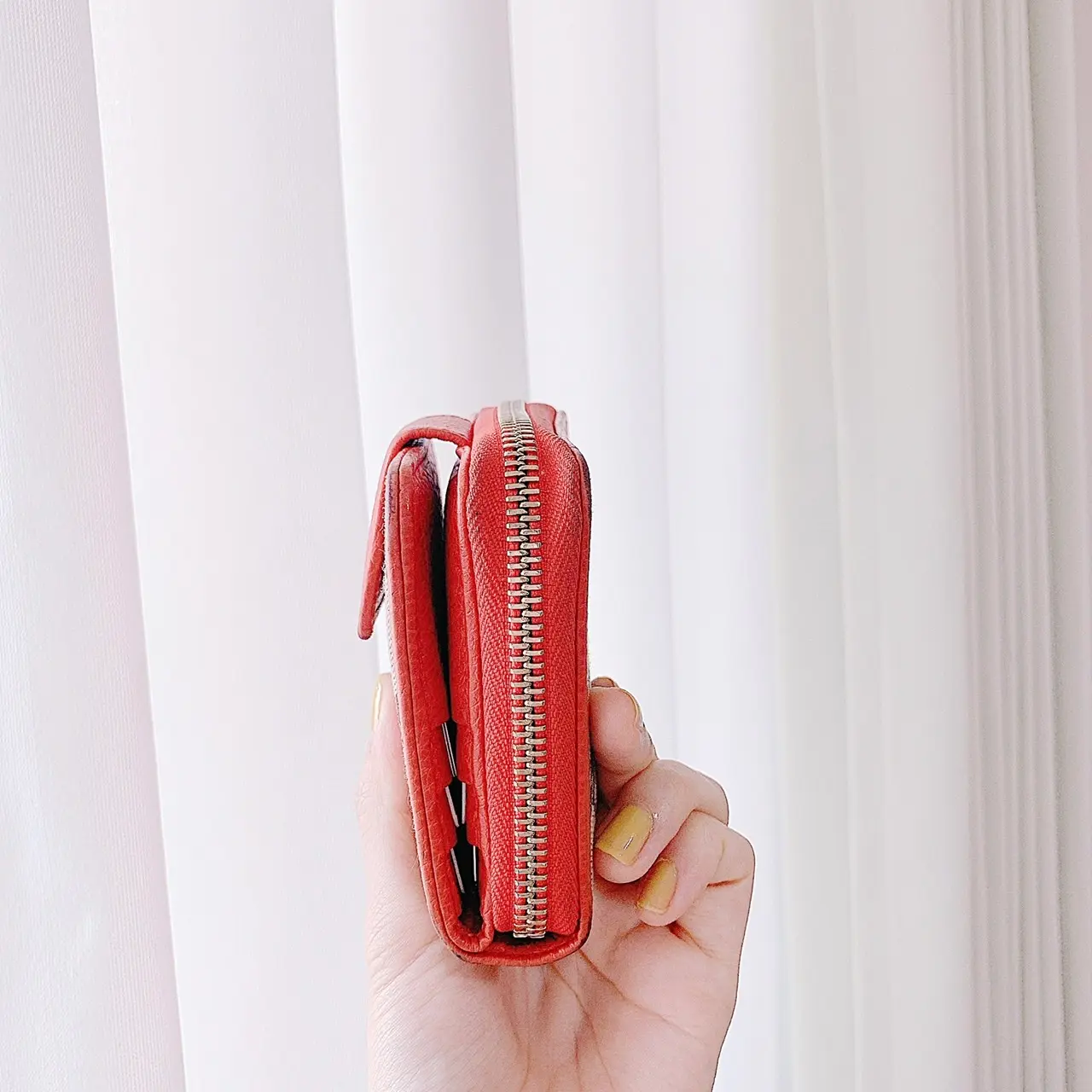 【20代女子の愛用財布】お気に入り♦︎GUCCI オレンジ折りたたみ財布_2