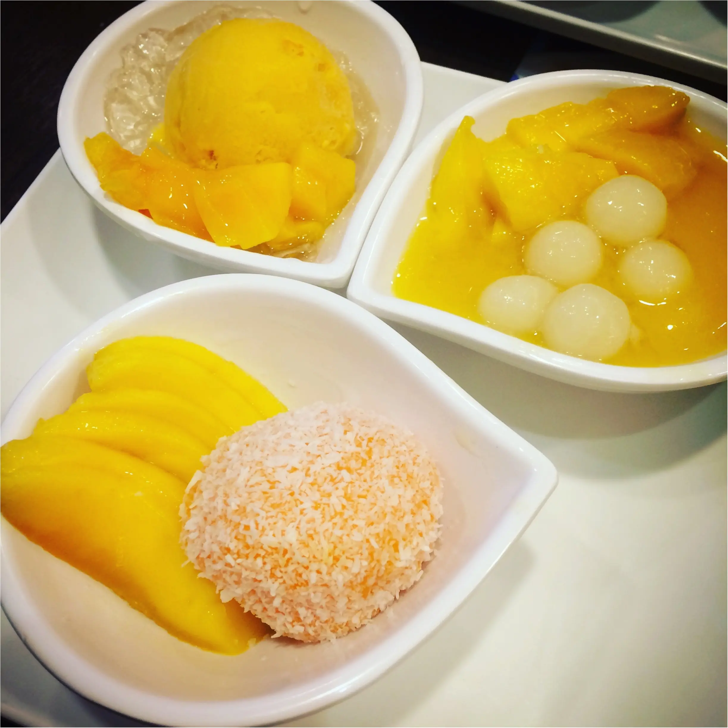 【vacation】HONG KONGのイルミネーションとオススメ地元スウィーツ店♡_4