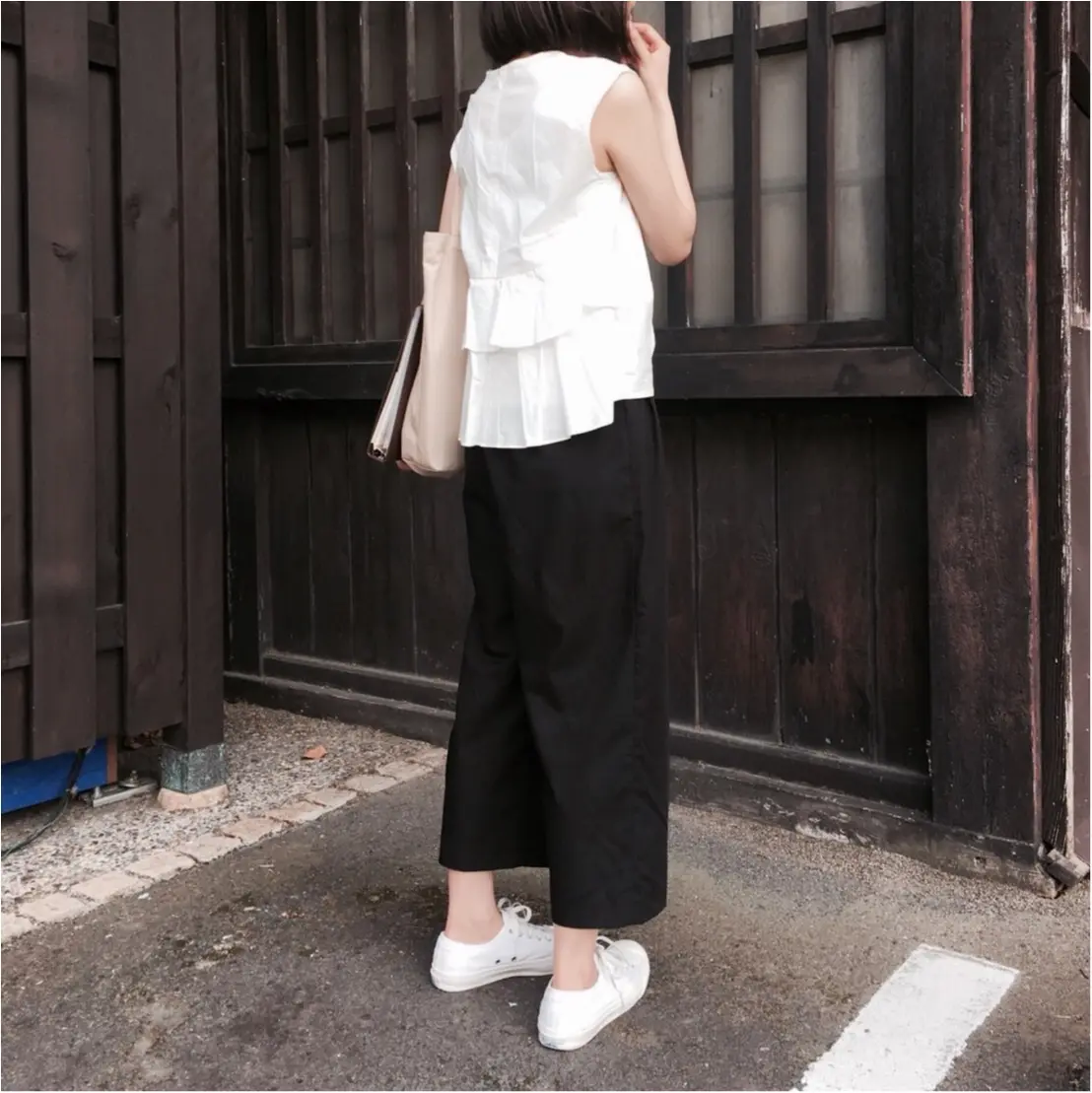 apart by lowrysで夏のモノトーンカジュアルコーデ_3