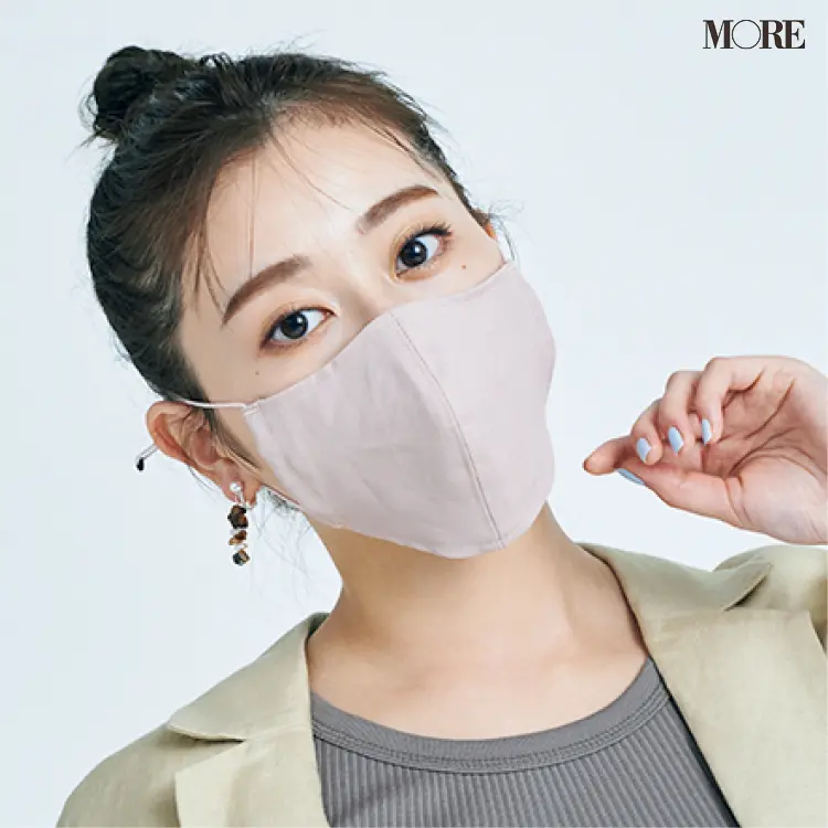 マスクをした櫻坂46・守屋茜さん