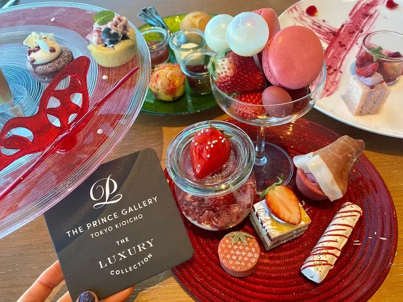 「Strawberry Party～蝶が舞うギャラリーアフタヌーンティー～」実物