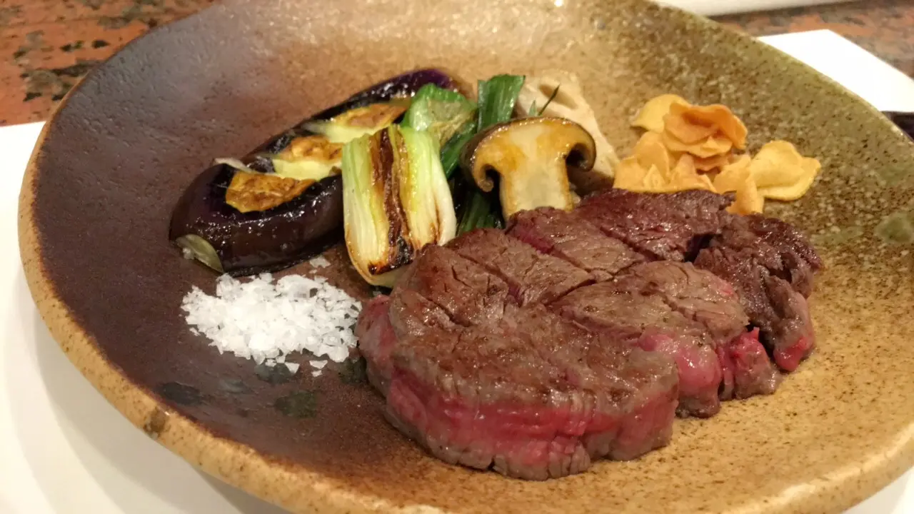 【ホテルランチ】贅沢に個室で鉄板焼を楽しむならここ♡_1
