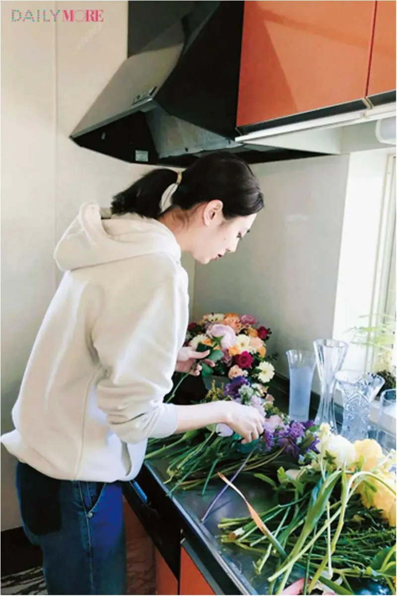 生活の一部に花があれば、毎日が幸せに♡ モアモデル土屋巴瑞季さんに聞いた「♯花のある暮らし」のコツ_4
