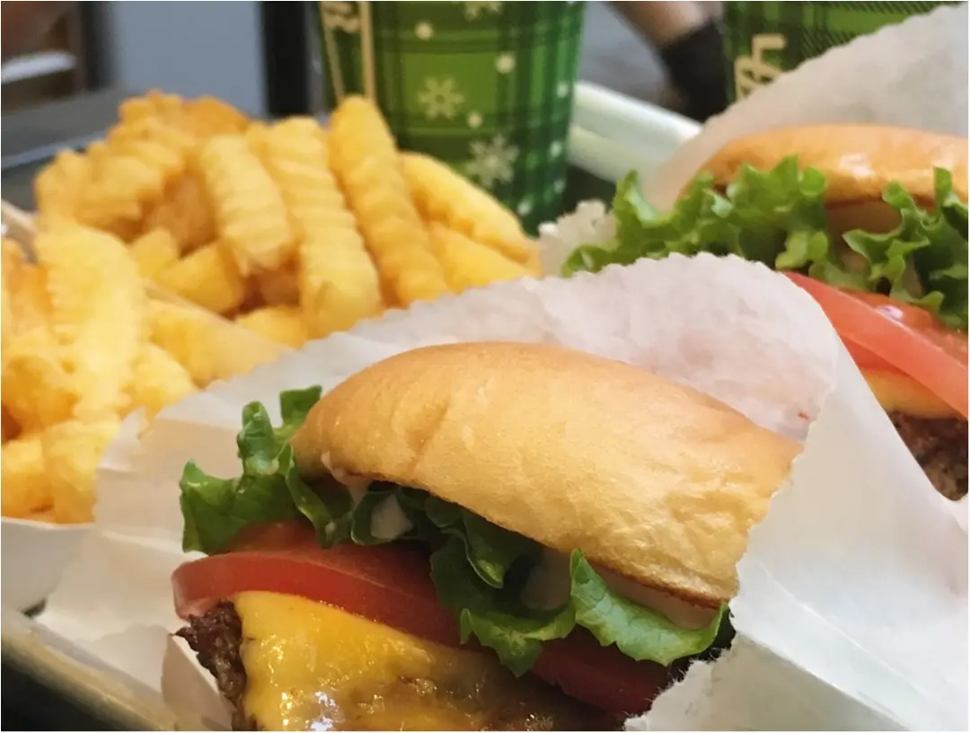 今の時期だから楽しめる!美味しいハンバーガーを食べるなら、ここがオススメ!_1