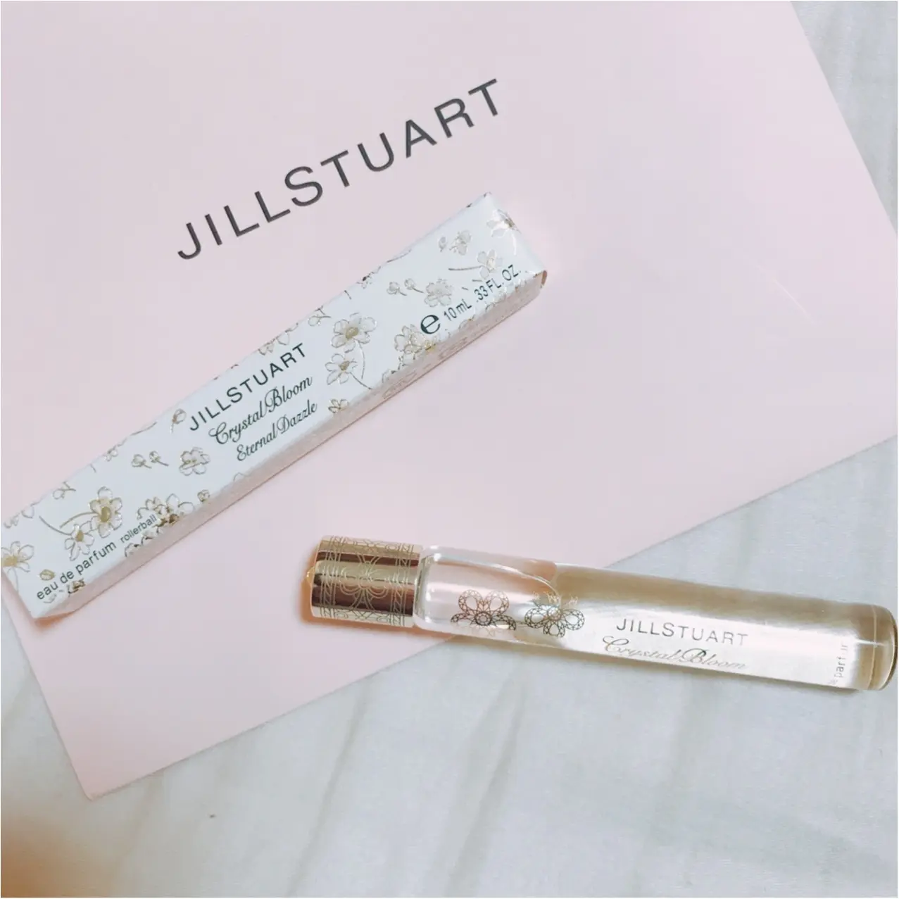 お気に入りの香りをポーチに…♡パケもかわいいっ!【JILLSTUART】のロールオンフレグランス♪_2