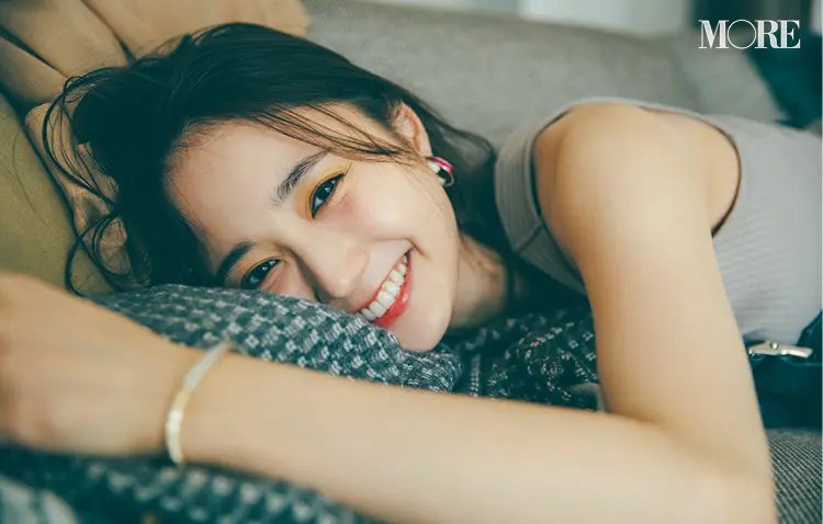 “あざと可愛いおうちコーデ”は、サロペットで作れるっ♡ 女っぽく着るために合わせるべきインナーは?_1