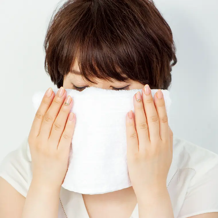 毛穴レスキュー!「衣替えスキンケア」で夏バテ肌をV時回復♪_1