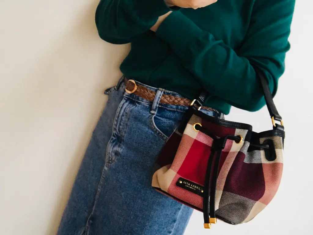コーデのアクセントに効果絶大!【MORE×BLUE LABEL】コラボバッグが万能♡_7
