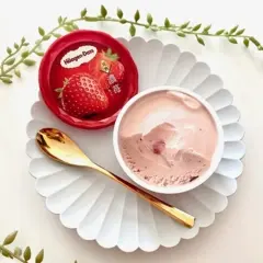 『ハーゲンダッツ』新作ミニカップ「濃苺」を食べてみた！