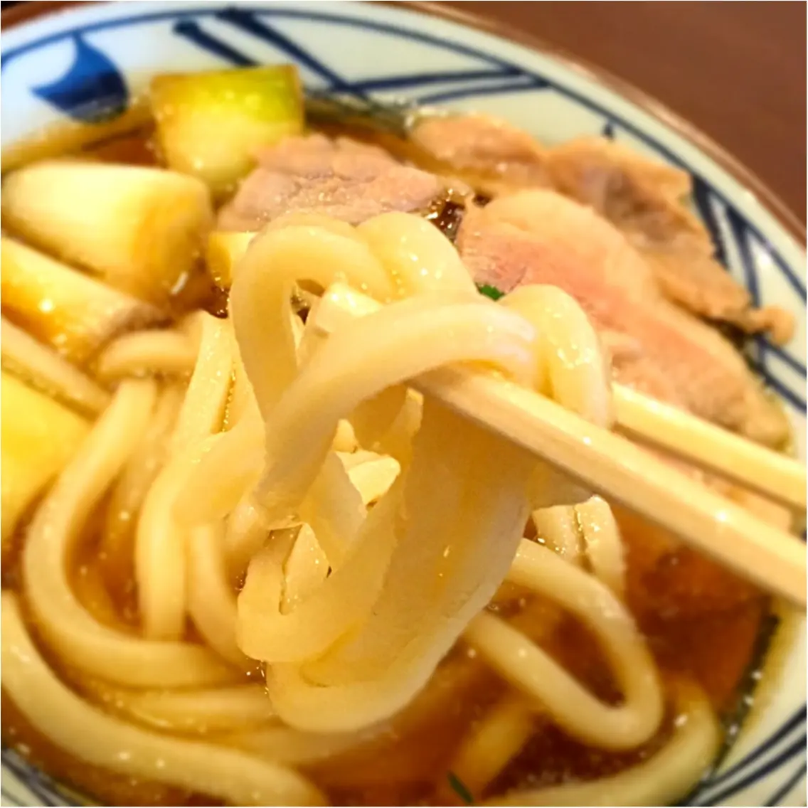 今日から期間限定☆丸亀製麺の新商品は◯肉を使ったうどん♪_6