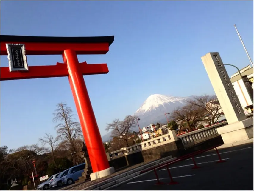 境内から富士山が見える♡全国1,300社ある浅間神社の総本社【富士山本宮浅間大社】に初詣に行ってきました(*´ ˘ `*)_6