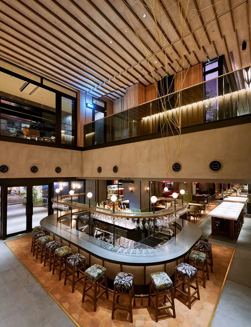 東京おしゃれホテルNOHGA HOTEL AKIHABARA TOKYOのレストランPIZZERIA & BAR NOHGA内観