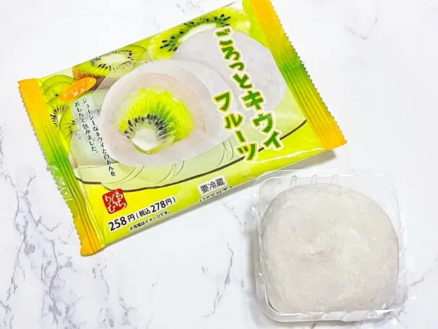 【ファミマ限定】コンビニで話題の「フルーツ大福」が買える?!_2