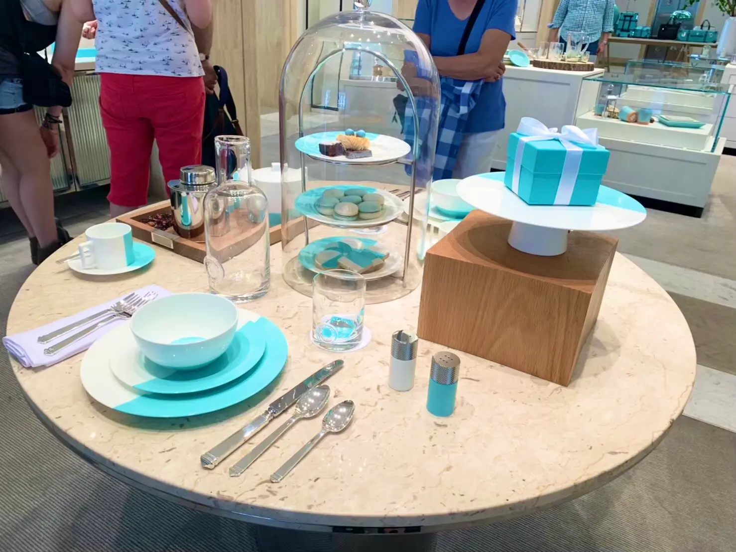 【思い出投稿】〈NY〉予約困難の大人気ティファニーカフェ『The Blue Box Cafe』_4