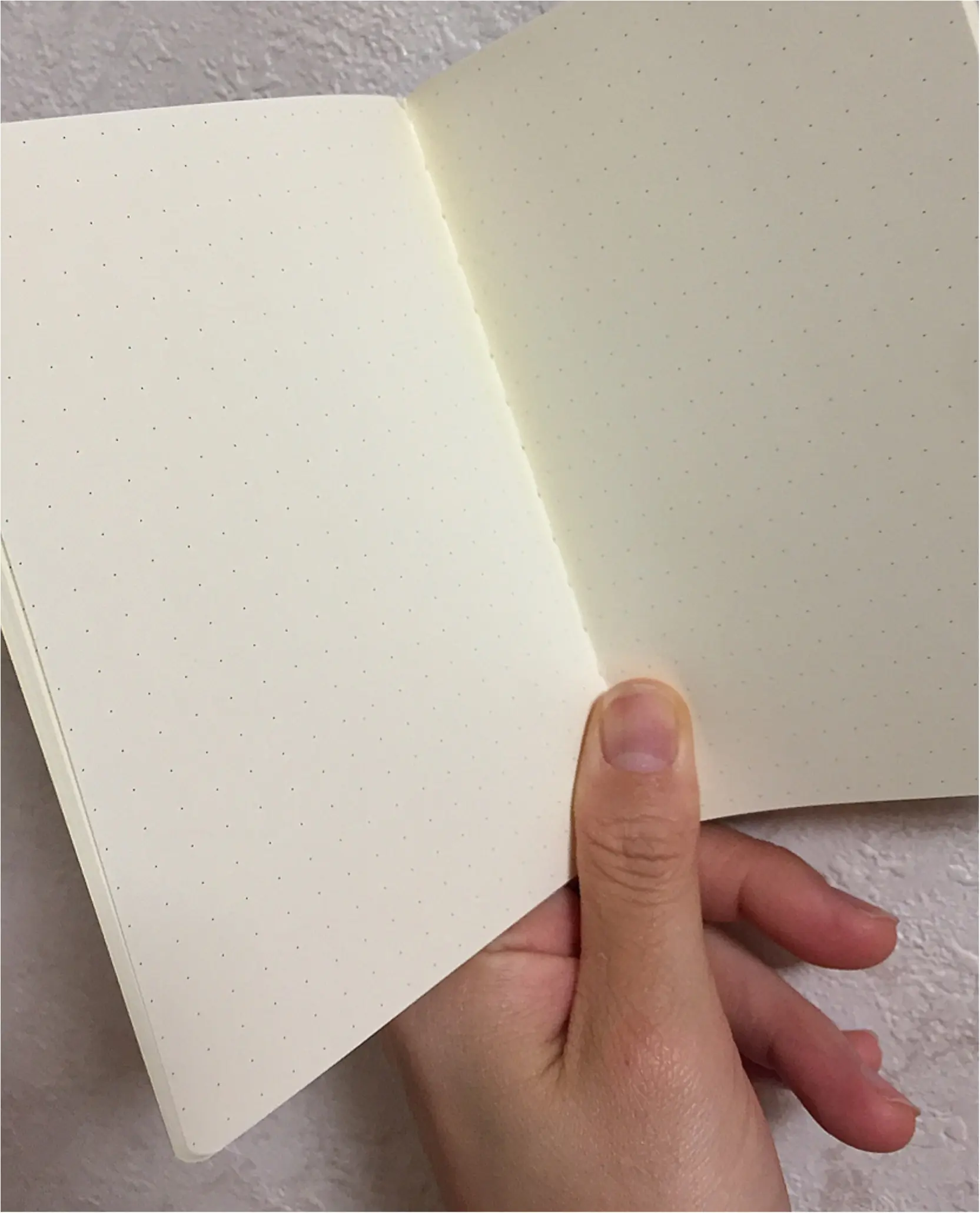 ◆無印良品のパスポートメモ◆おでかけの記録帳づくりにはシンプルなMUJIが使える!_2