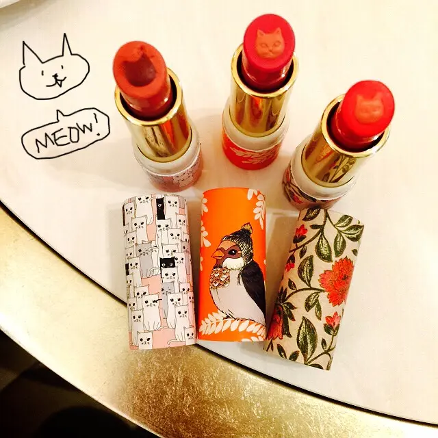 塗っても塗っても猫が出てくる!ジャケ買い必至のリップスティック_1