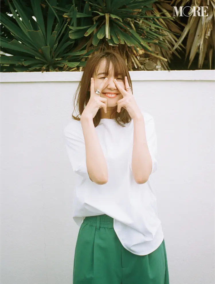 飯豊まりえが魅せる、大人可愛い白Tコーデ 記事Photo Gallery_1_7