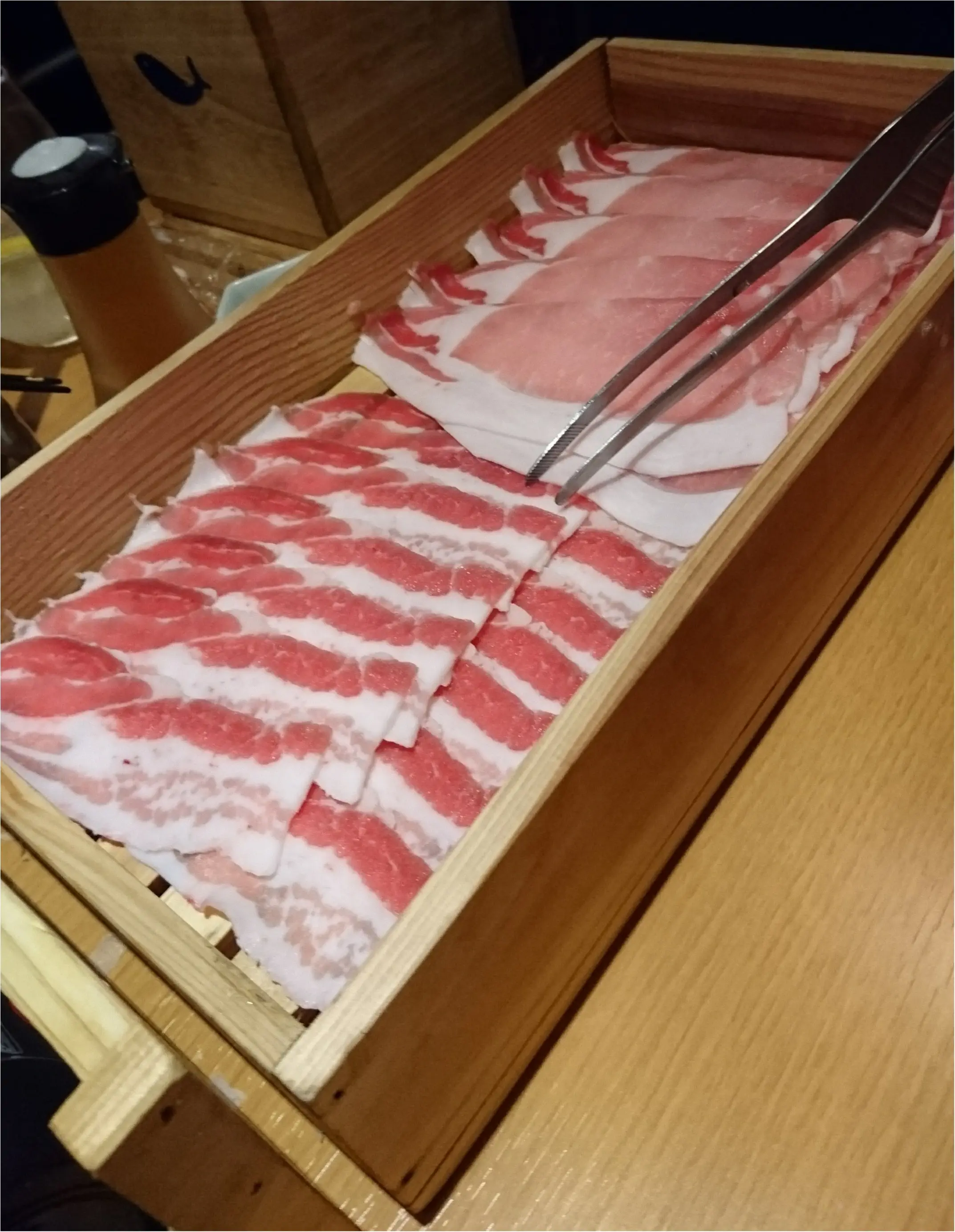 だしの美味しさがわかる!だししゃぶが人気の「おかか」(((o(*゚▽゚*)o)))_6